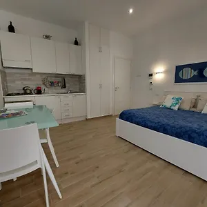 Casa Dei Normanni: Costanza Cefalu