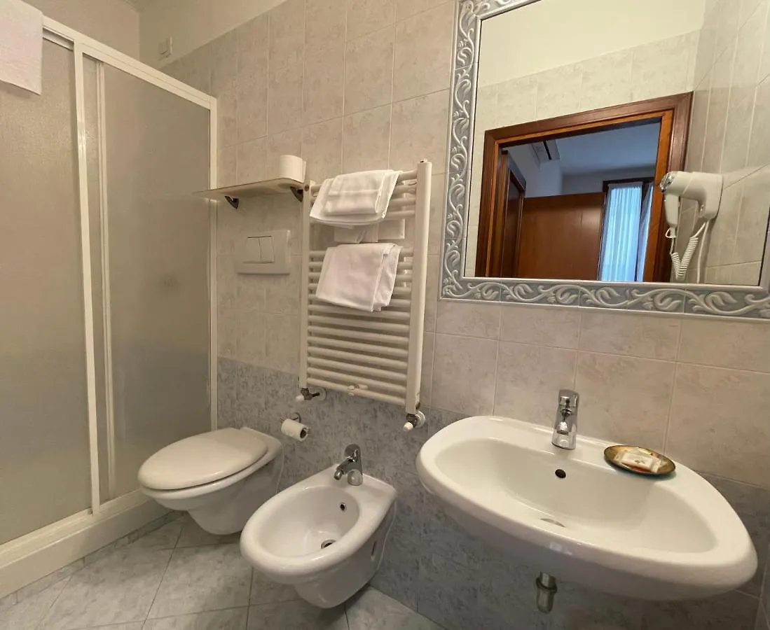 Hotel Leopolda Florence